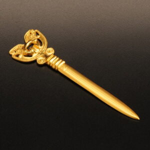 cutite-scrisori-mic-fluture-cu-2-capete-de-sarpe-cultura-tairona